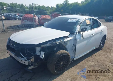 2020 Alfa Romeo Giulia Ti Awd z USA, uszkodzony, nr VIN ZARFANBN9L7633708